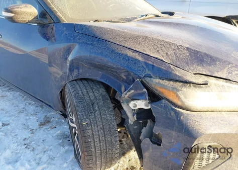 2021 Nissan Maxima Sv z USA, uszkodzony, nr VIN 1N4AA6CV1MC504613